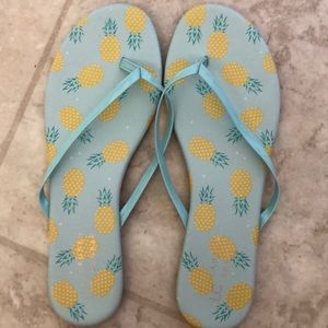 LC LAUREN CONRAD Sandals